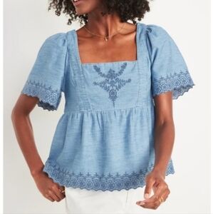 Old Navy Chambray Embroidered Women's Top